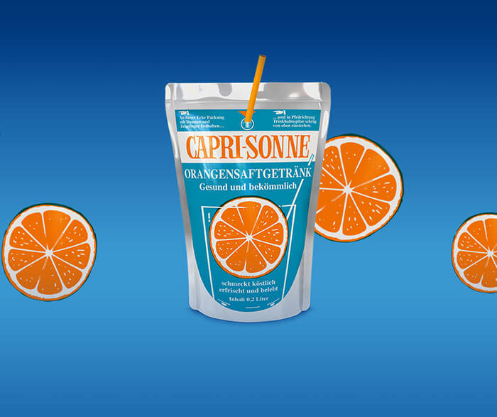 Capri-Sonne 200ml Orangensaftgetrank blue background